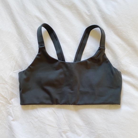 girlfriend collective Other - lou v-back girlfriend collective sports bra - small - NWOT moon gray